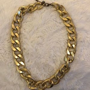 Chunky Hold Necklace